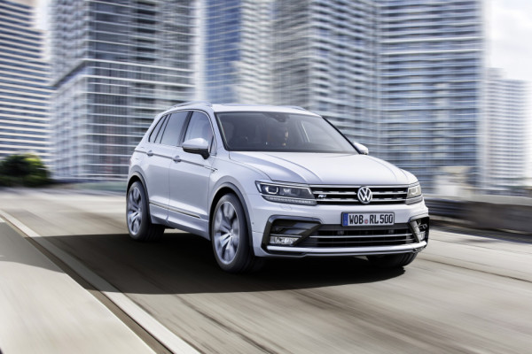 VW Tiguan SUV r-line_1